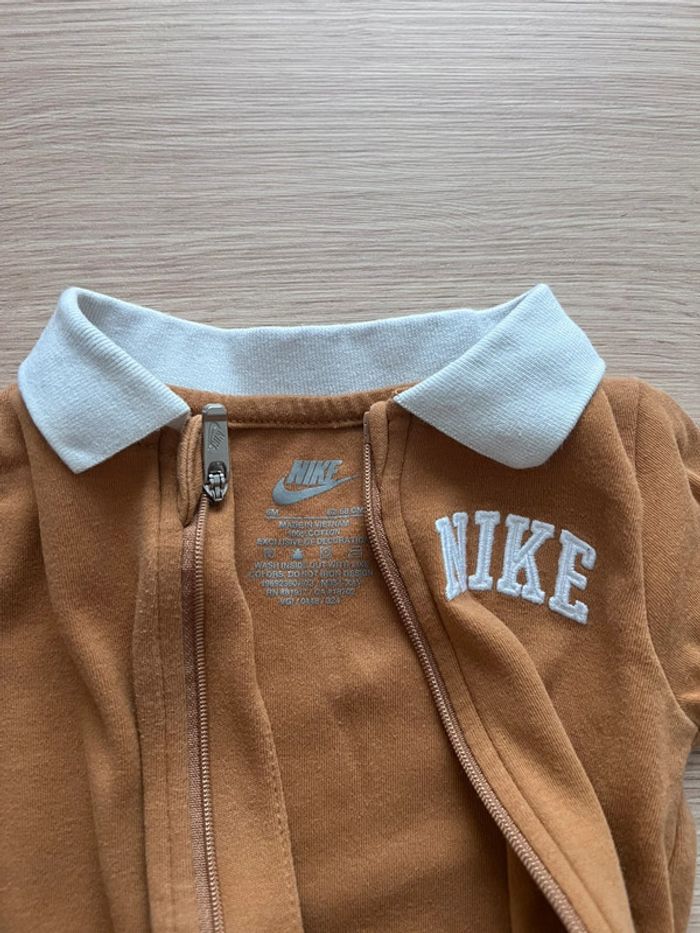 Pyjama avec col nike - photo numéro 2