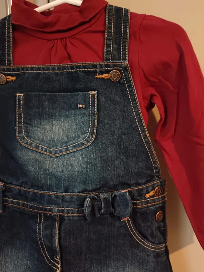 Ensemble 18 mois Kiabi tshirt + salopette robe - photo numéro 3