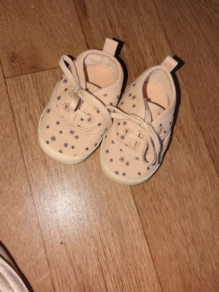 Chaussures souples idéal avant marche