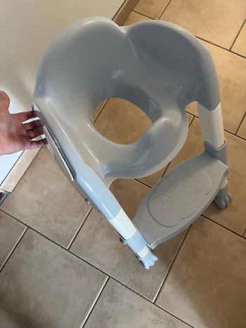 Réhausseur toilette