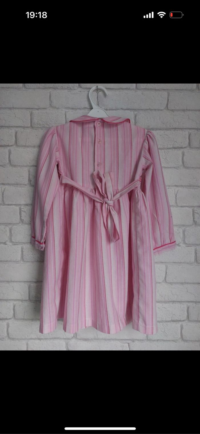 Robe taille 4 ans - photo numéro 2