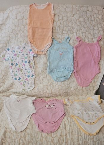 Lot de bodies 9 mois été