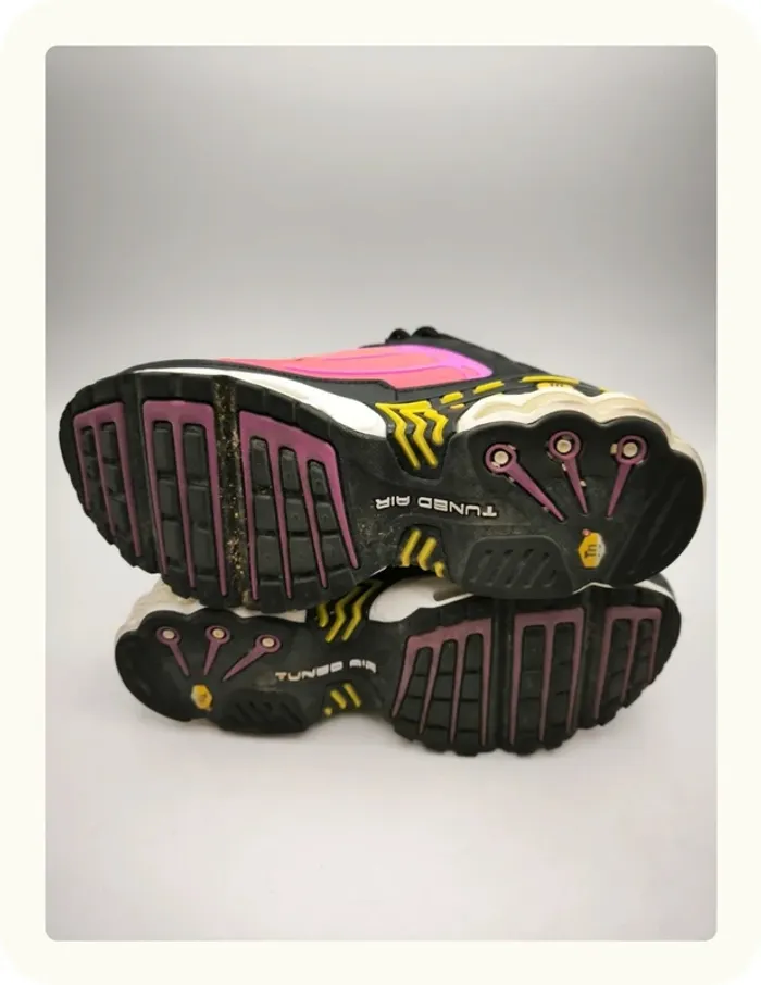 Baskets Nike air max plus TN3 Hyper violet Taille 37.5 - photo numéro 6