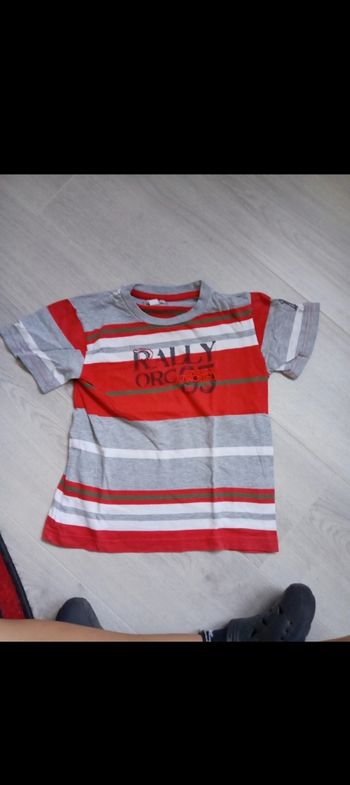 Tee shirt
