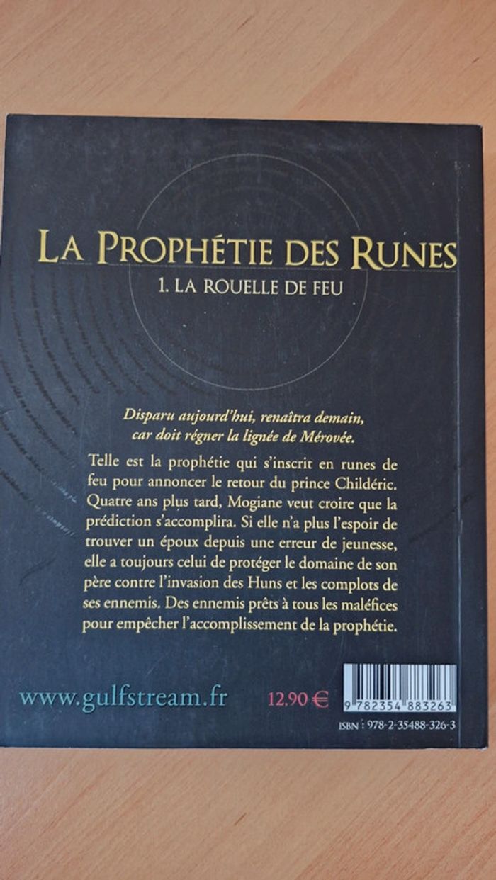 La prophétie des runes de Catherine Cuenca - photo numéro 2