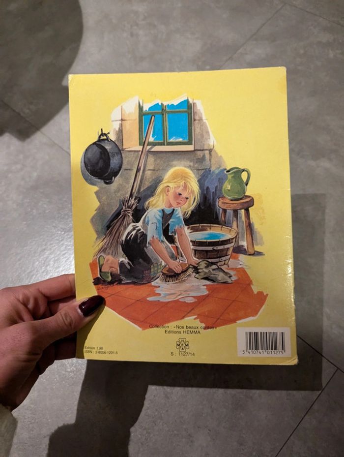 Livre Cendrillon vintage 1978 - photo numéro 2
