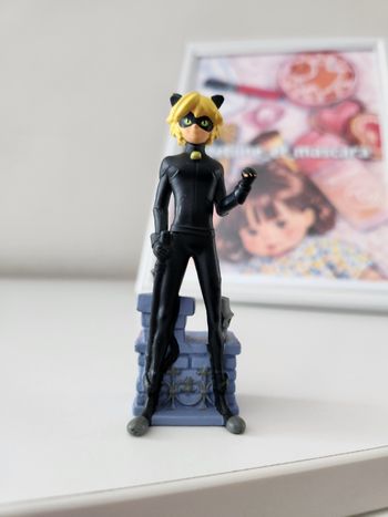 Figurines tonies chat noir miraculous