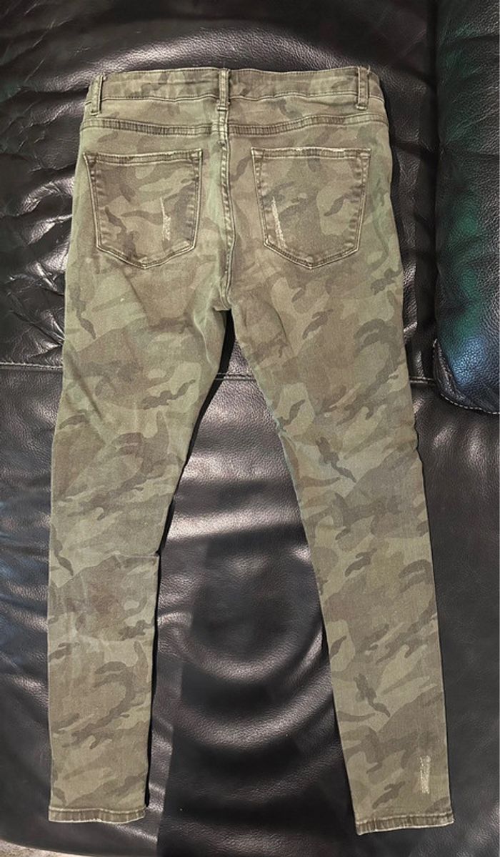 Jean troué style treillis militaire - photo numéro 6