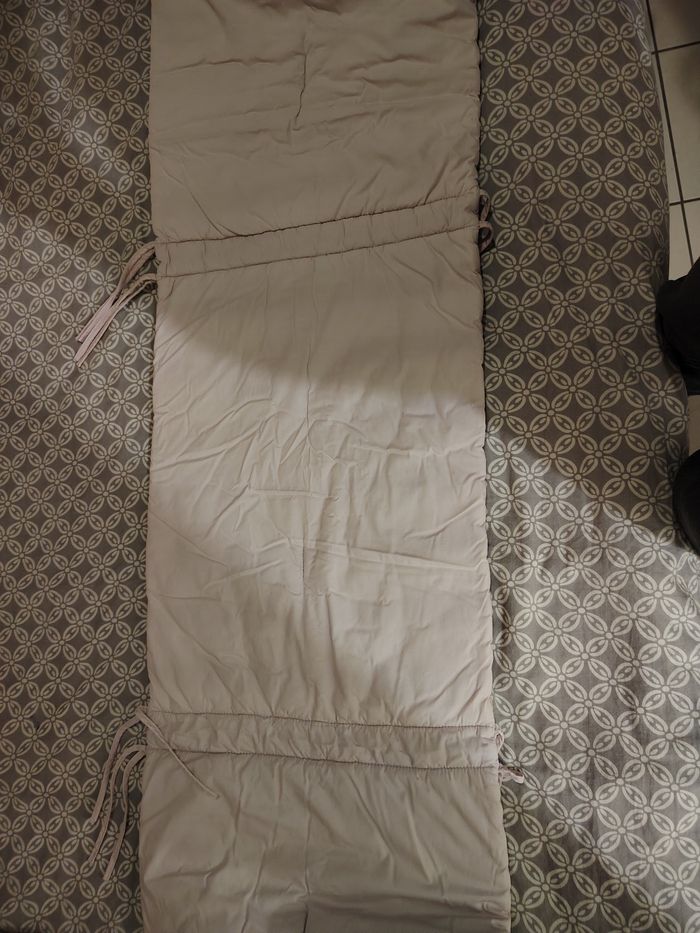 Tour de lit bébé fille - photo numéro 3