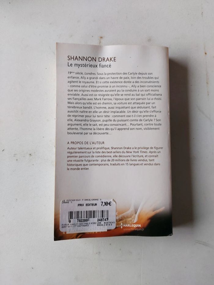 Le mystérieux fiancé - photo numéro 2