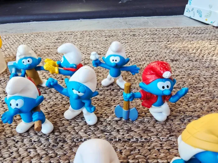 Lot 23 Jouets figurines Schtroumpfs Mcdo - photo numéro 5