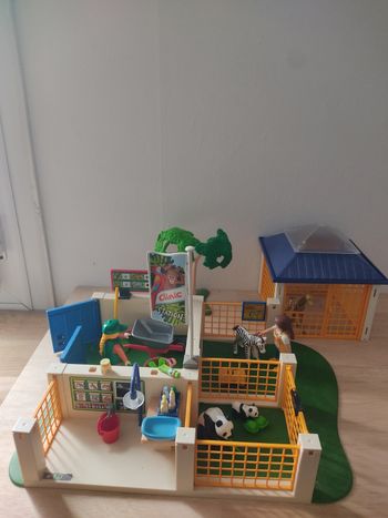 Centre de soin du zoo playmobil