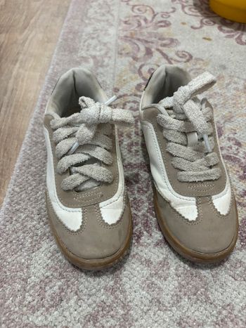 Basket léopard kiabi pointure 30