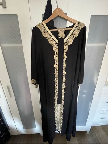Robe + ceinture noir et dorée