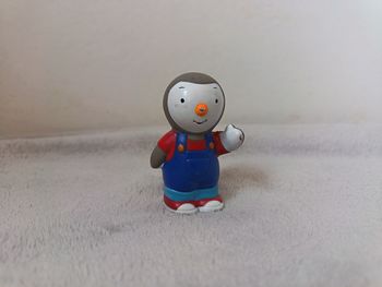 Figurine T'choupi Nathan - Jeu Cache-Cache - 7 cm