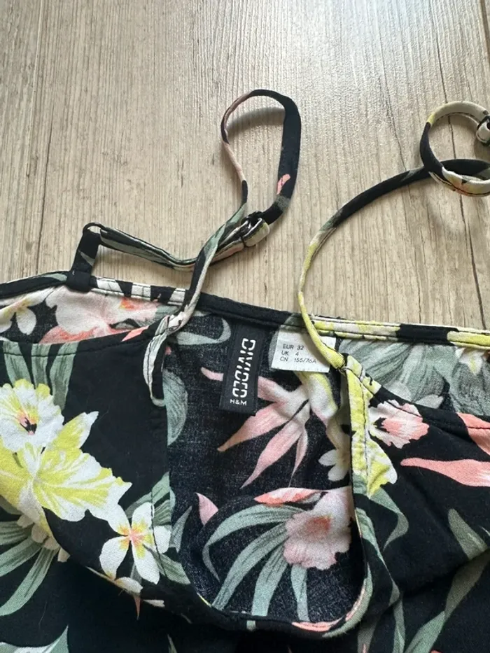 Petite combishort hm xxs 32 noir fleuri tropical - photo numéro 6