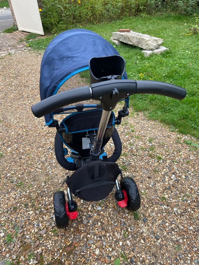 Tricycle Strolly Compact Yvolution - photo numéro 3
