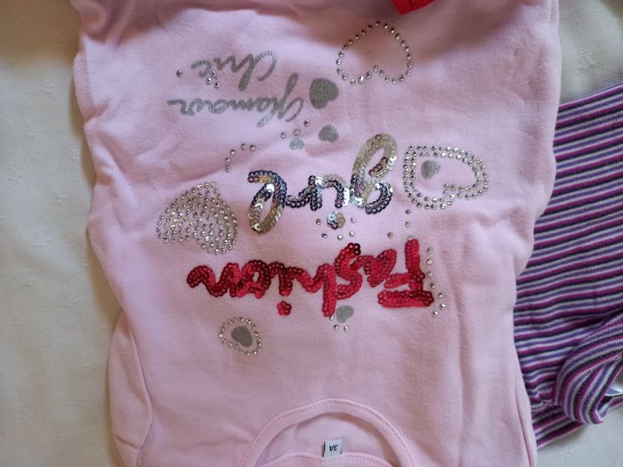 Lot 6 hauts 👧 24 mois - photo numéro 4