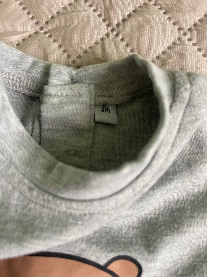 Ensemble 2 pièces 3 mois - photo numéro 2