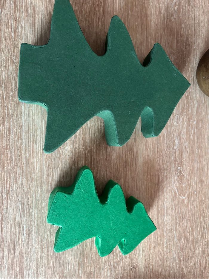 2 boîtes cadeaux  de sapin pour décoration IKEA - photo numéro 2