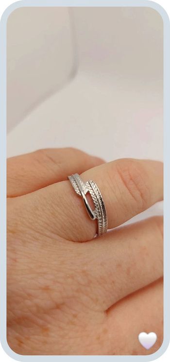 Splendide bague argentée