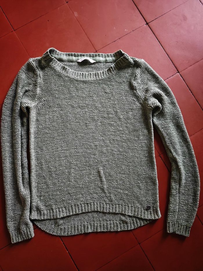 Lots de 4 pulls femme taille S bon état - photo numéro 4