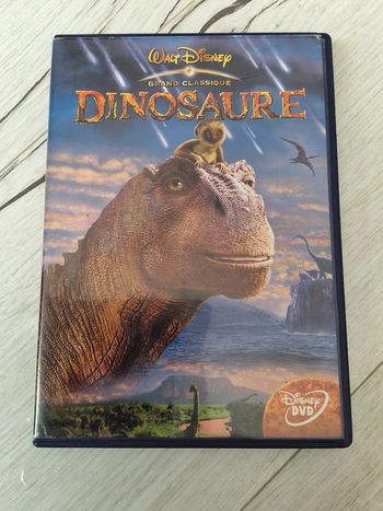 Film dessin animé Walt Disney Dinosaure
