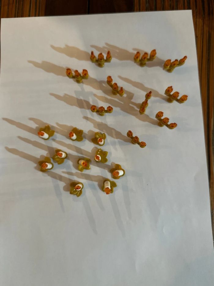 Lot de 10 chandeliers et 10 bougeoirs, accessoires Lego - photo numéro 4