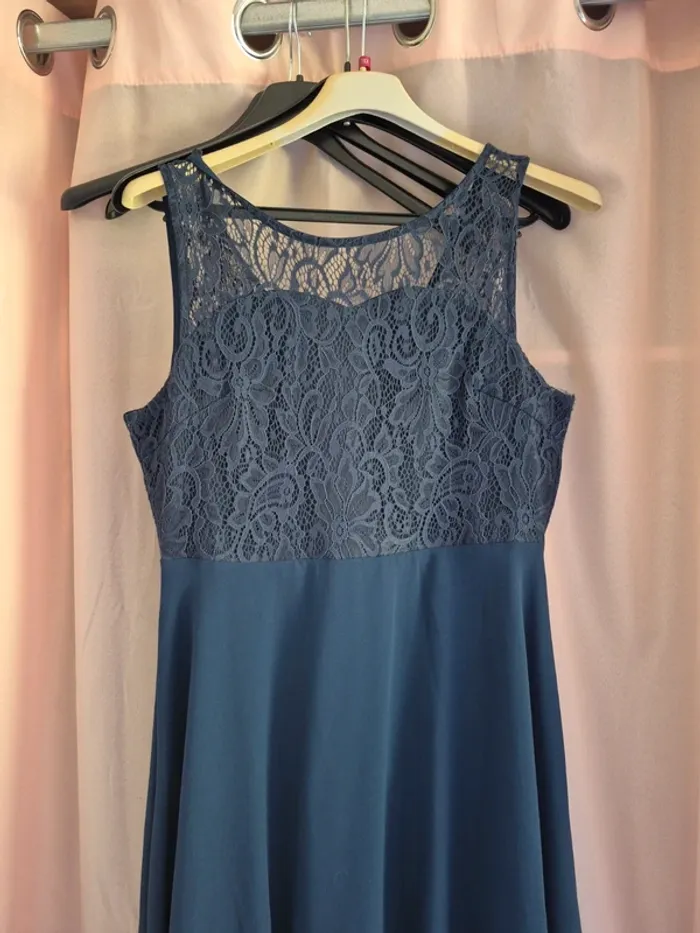 Robe de cérémonie - photo numéro 2