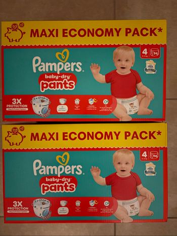 Couches Pampers Taille 4 Neuf