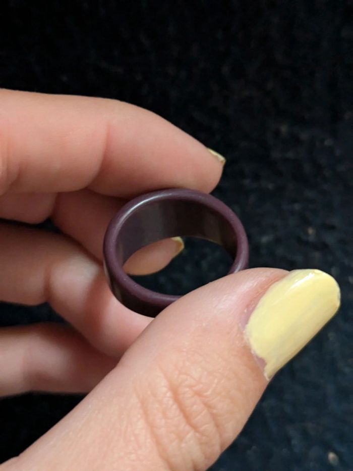 Bague fantaisie en résine - photo numéro 3