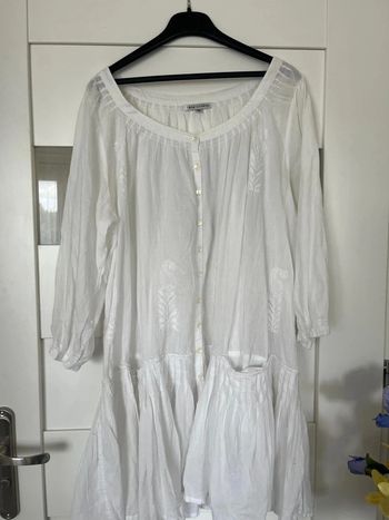 Robe tu