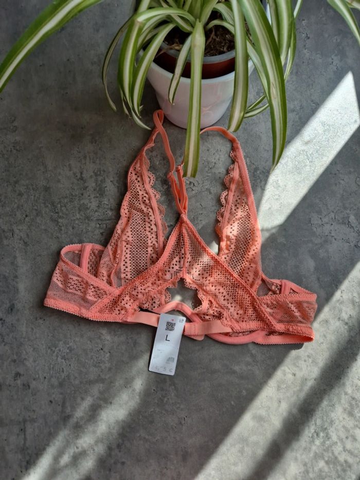 Soutien gorge - photo numéro 4