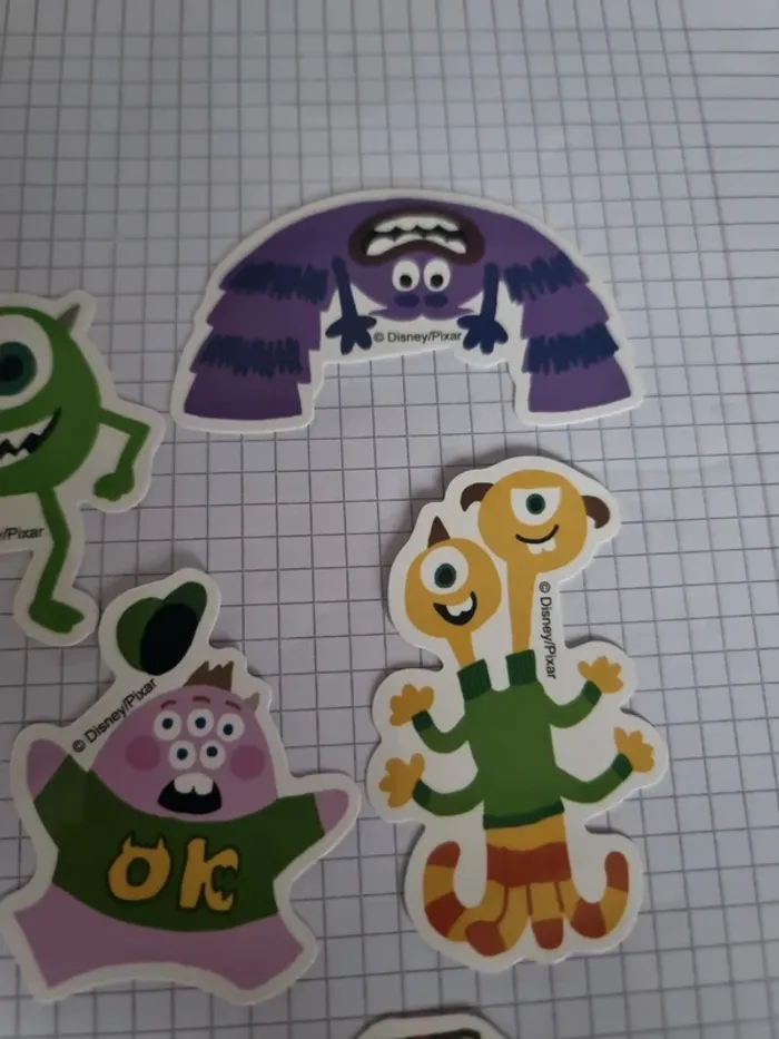 Lot d'autocollants thème pixar monstre et compagnie (lot G) - photo numéro 6