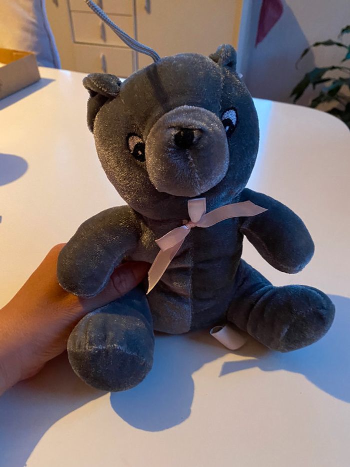 Peluche souris grise