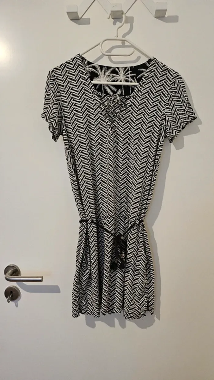 Robe été Rip Curl XS - photo numéro 2