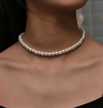 Collier Aesthetic de perles Blanches