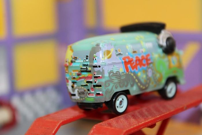 Dsiney Pixar cars Fillmore version fan - photo numéro 5