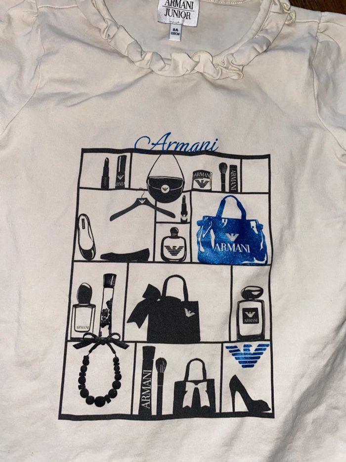 T-shirt Armani  8 ans - photo numéro 2