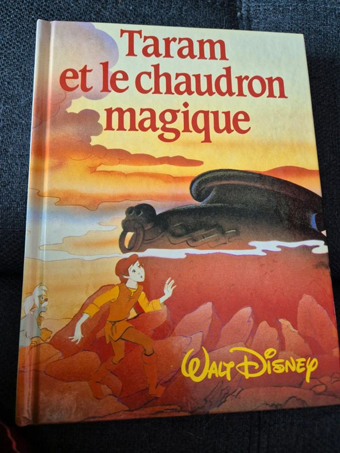 Livrz Taram et le chaudron magique