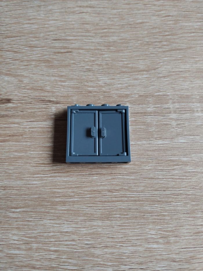 Lego fenêtre 1x4x3 gris foncé - photo numéro 3