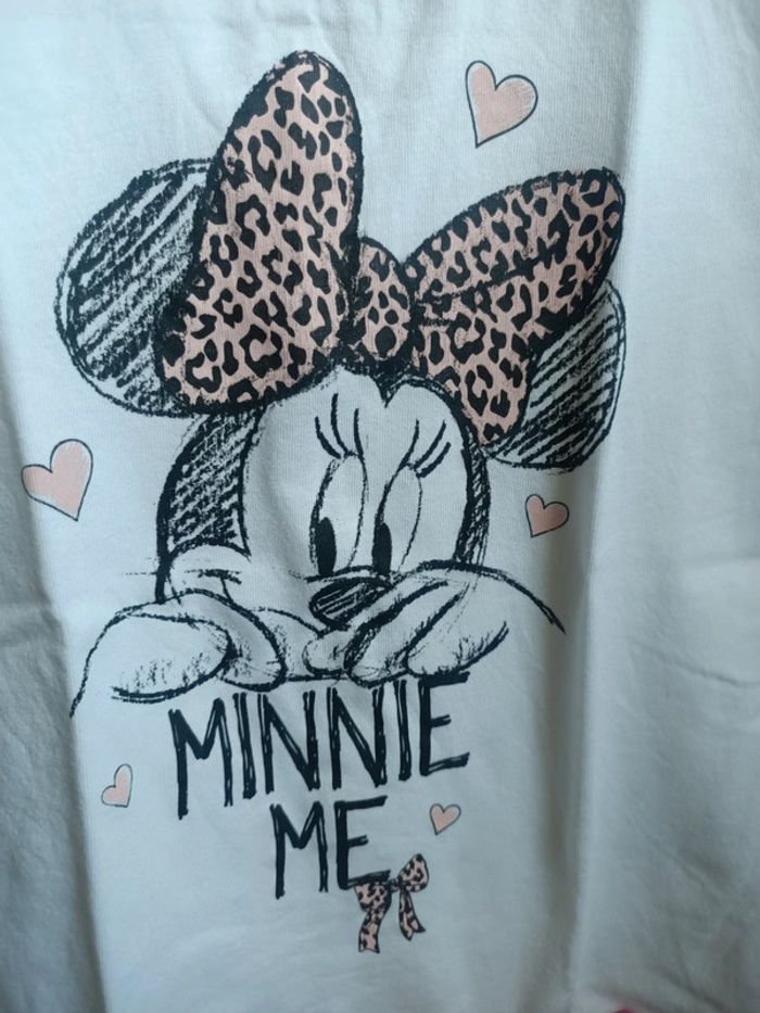 T-shirt Disney taille 4ans - photo numéro 2