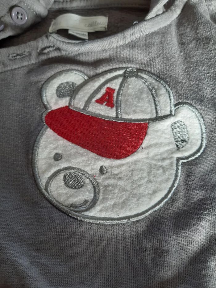 Sweat 6mois - photo numéro 2