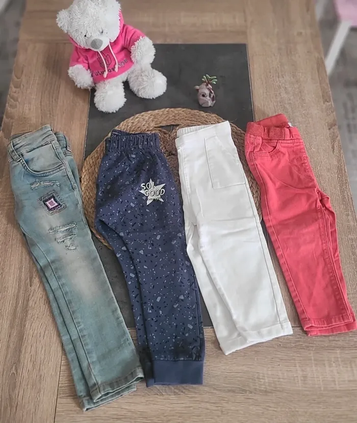 Lot pantalons 24 mois