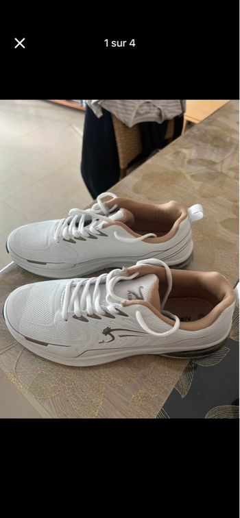 Chaussures airness pointure 43 