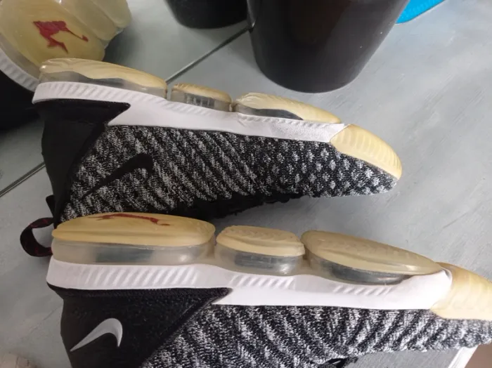 Basket Nike LeBron 43 - photo numéro 15