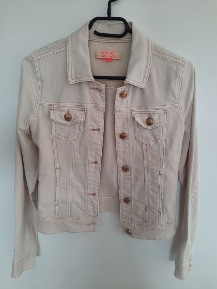 Veste en jean rose pâle