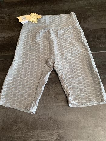 Bermuda anti cellulite.