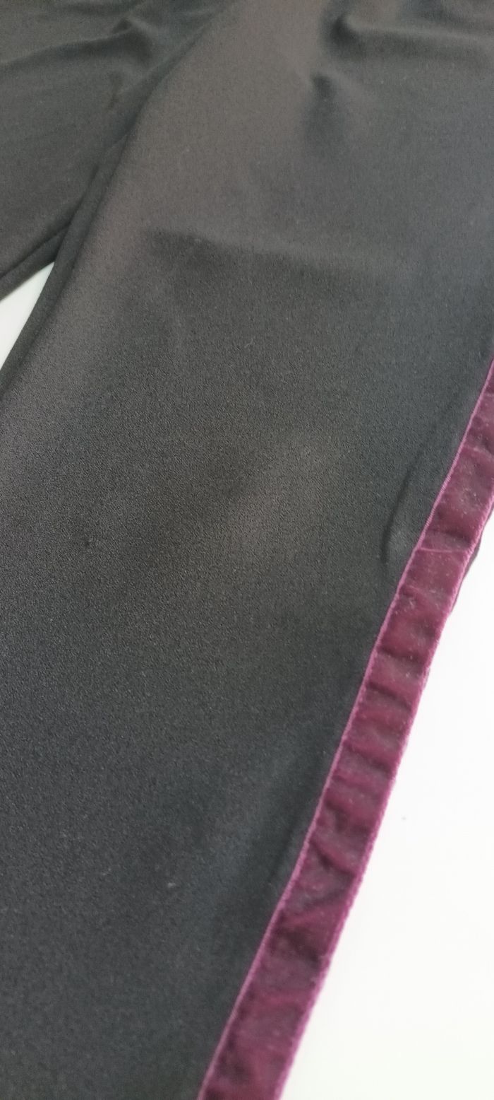 Pantalon noir et bordeaux - photo numéro 3