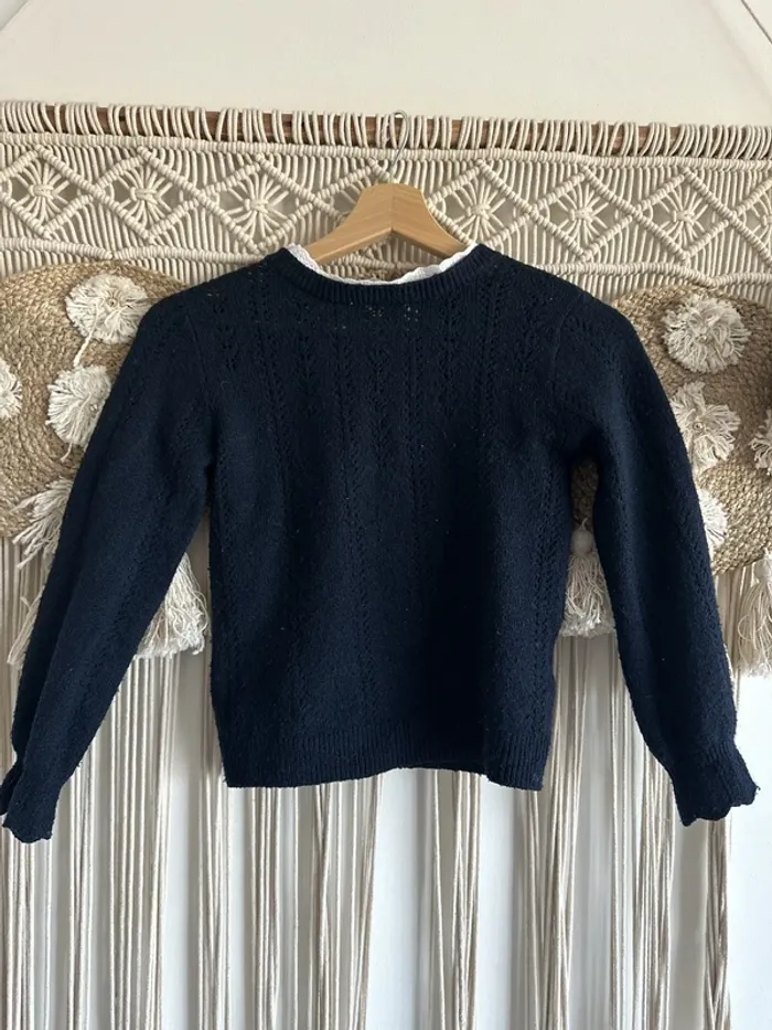 Pull bleu marine 8 ans